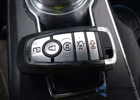 2017 Ford Fusion Sport z USA, uszkodzony, nr VIN 3FA6P0VPXHR239956